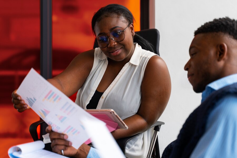 Business Schools in the UK: Costs, Rankings, and Choosing the Right MBA Program